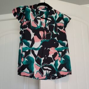 Petite XS Nine West Black and Green Floral Blouse